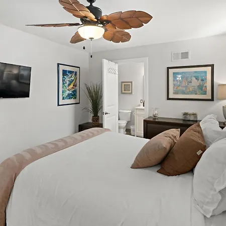 Stunning Beach Home - Large Patio, Parking, Ac & Dog Friendly! San Diego Exterior photo